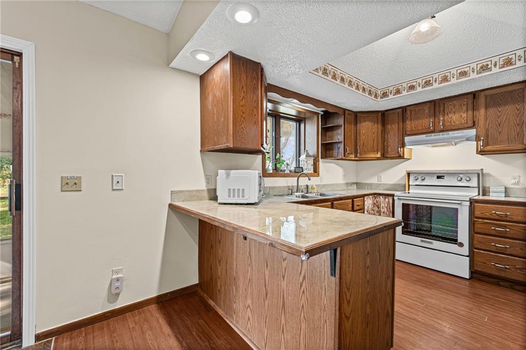 9784 Half Mound Road Property Photo 28