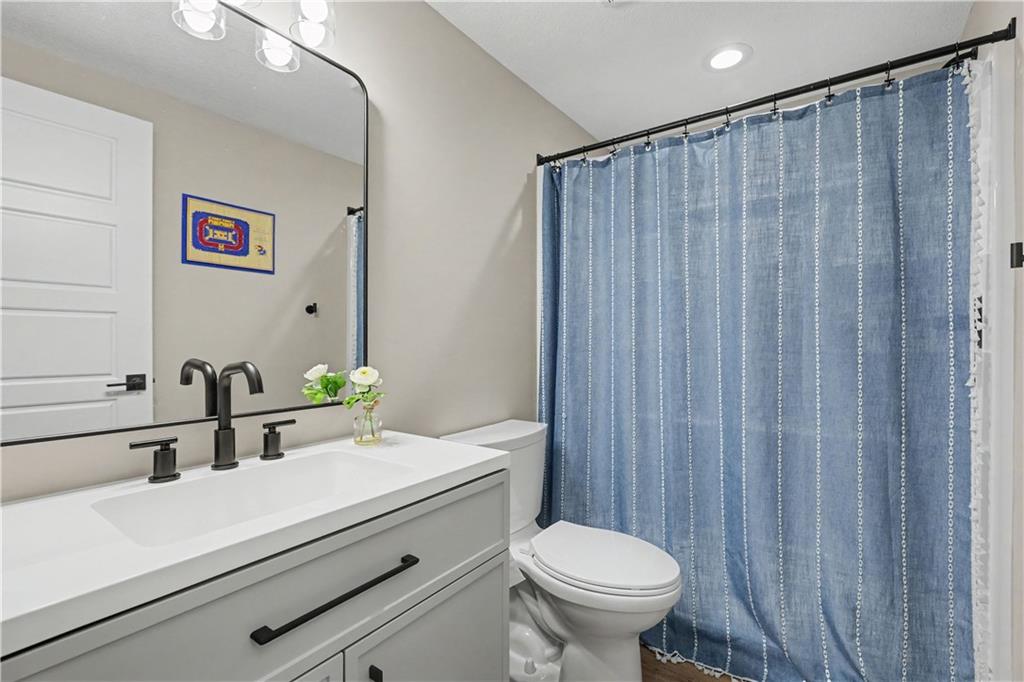5837 Belmont Drive Property Photo 41
