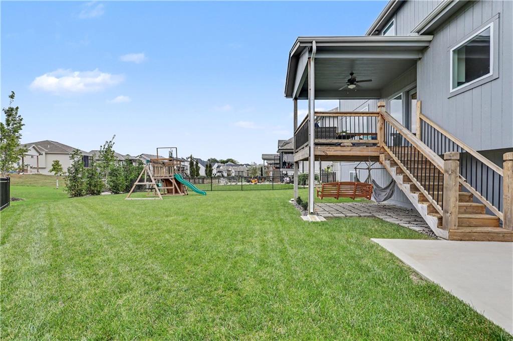 5837 Belmont Drive Property Photo 45