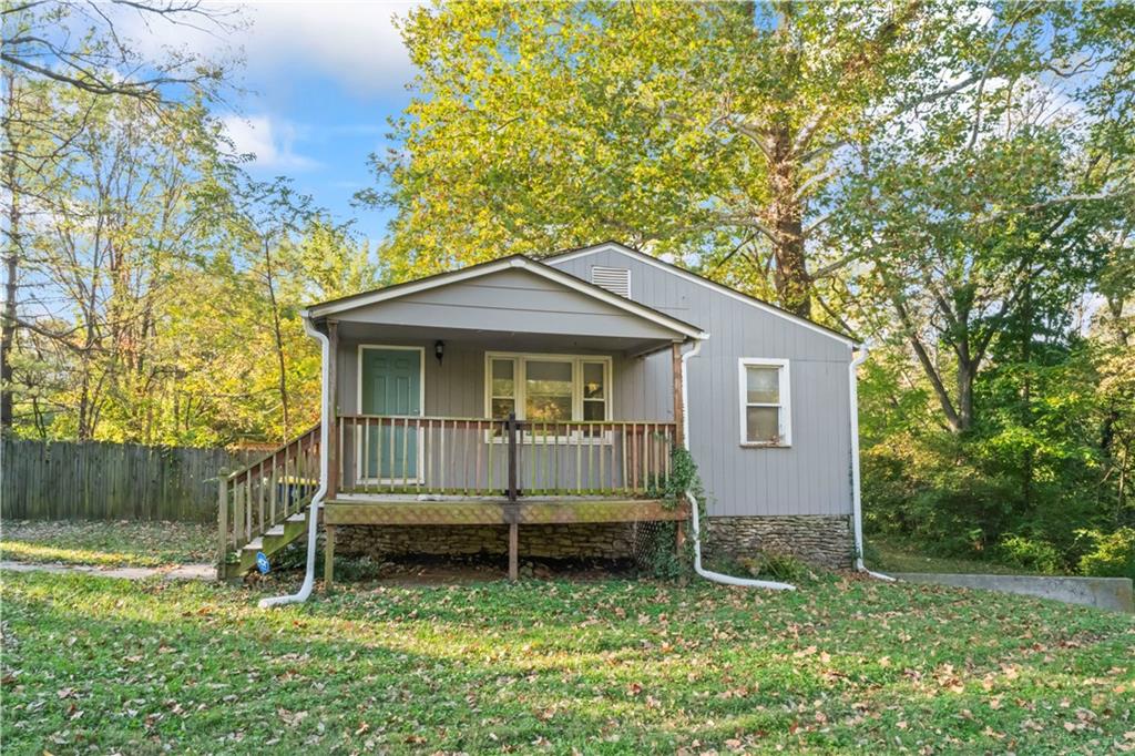 5503 Ne 49th Street Property Photo 1