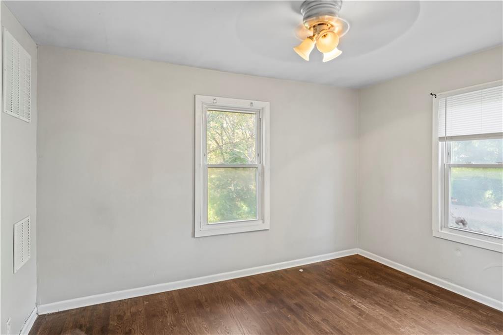5503 Ne 49th Street Property Photo 10