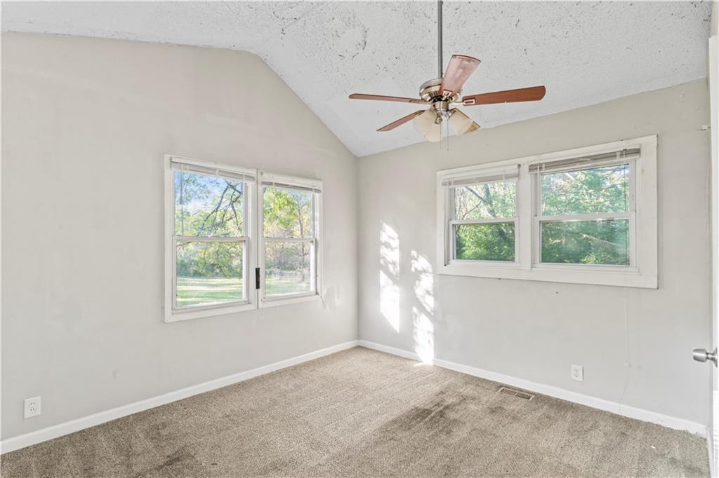 5503 Ne 49th Street Property Photo 17