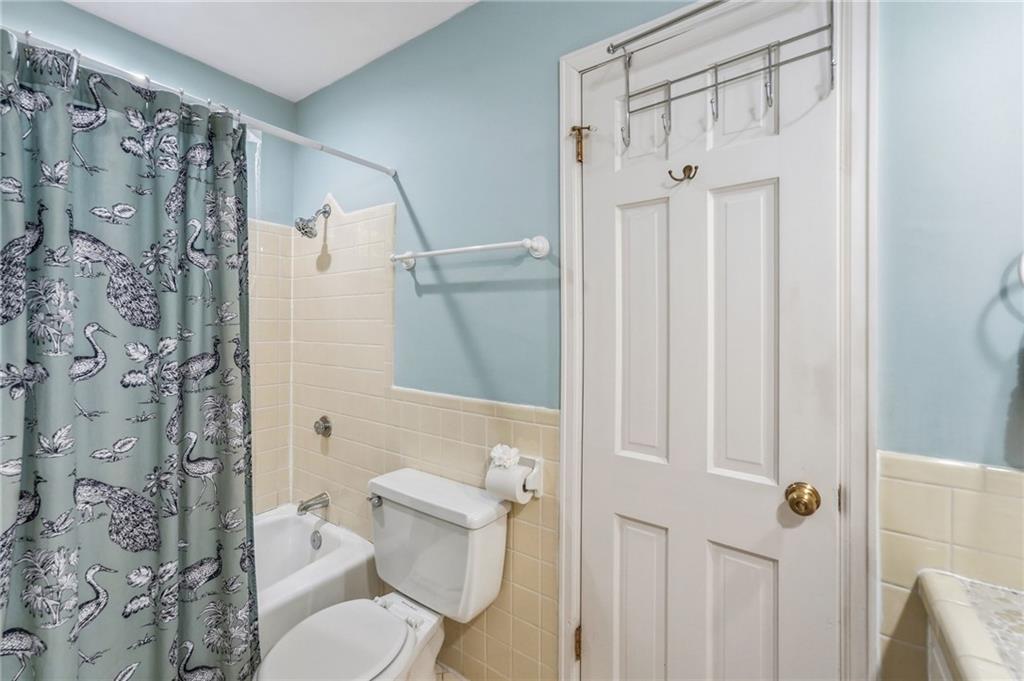 9932 Roe Avenue Property Photo 26