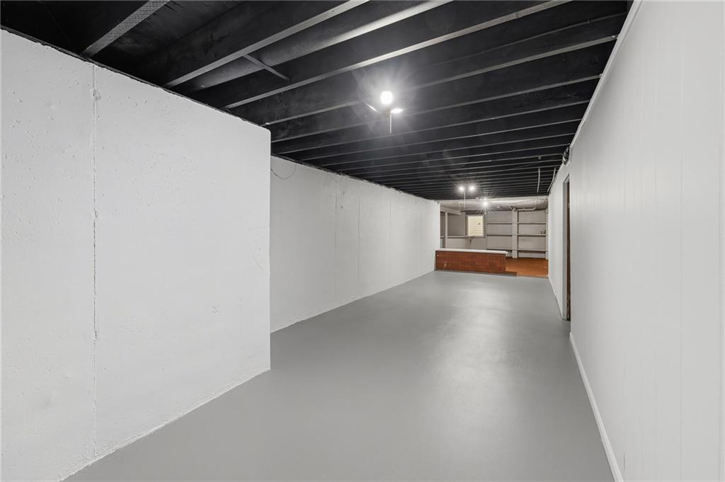 9932 Roe Avenue Property Photo 32