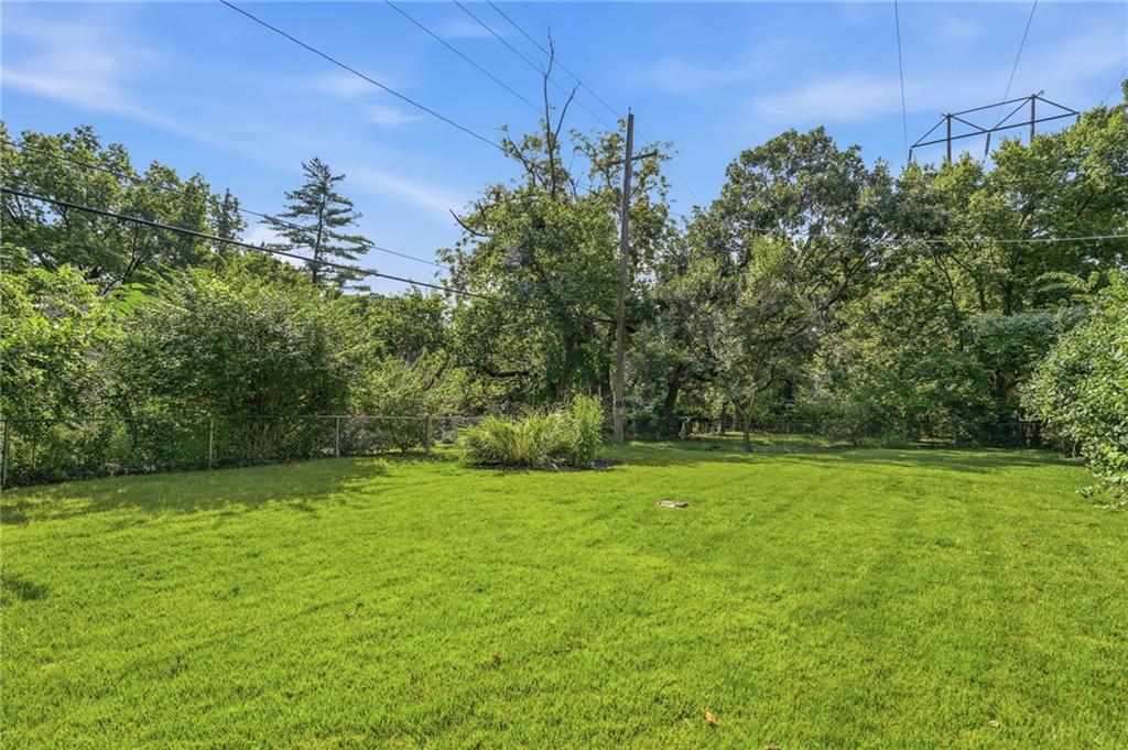 9932 Roe Avenue Property Photo 39
