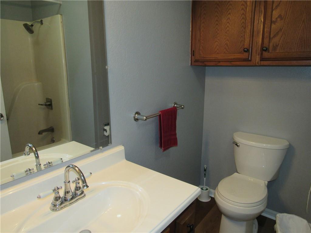 1208 E 19th Street Property Photo 18