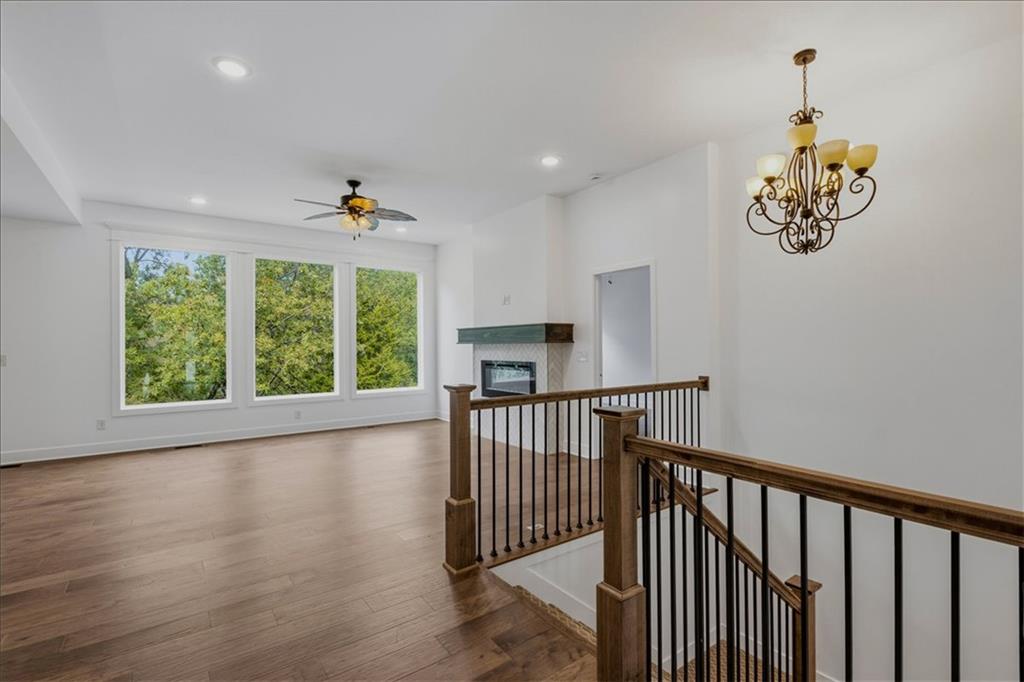 800 Nw Hickory Ridge Drive Property Photo 10