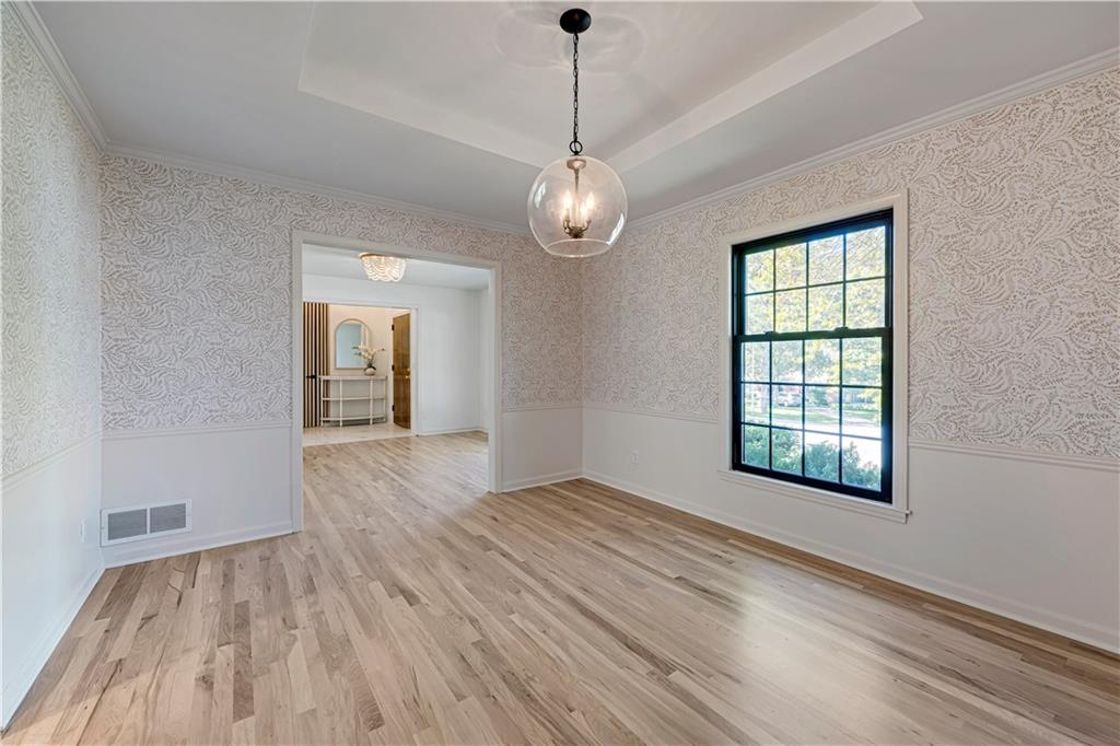 12001 Aberdeen Street Property Photo 16