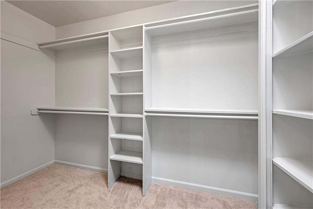 12001 Aberdeen Street Property Photo 22