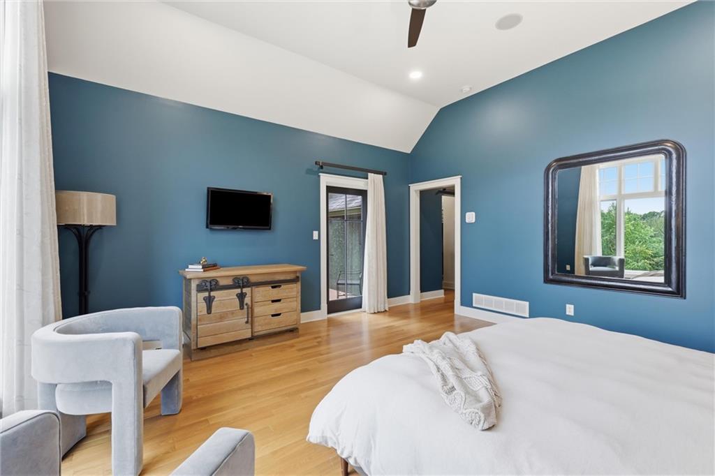 43 L Street Property Photo 36
