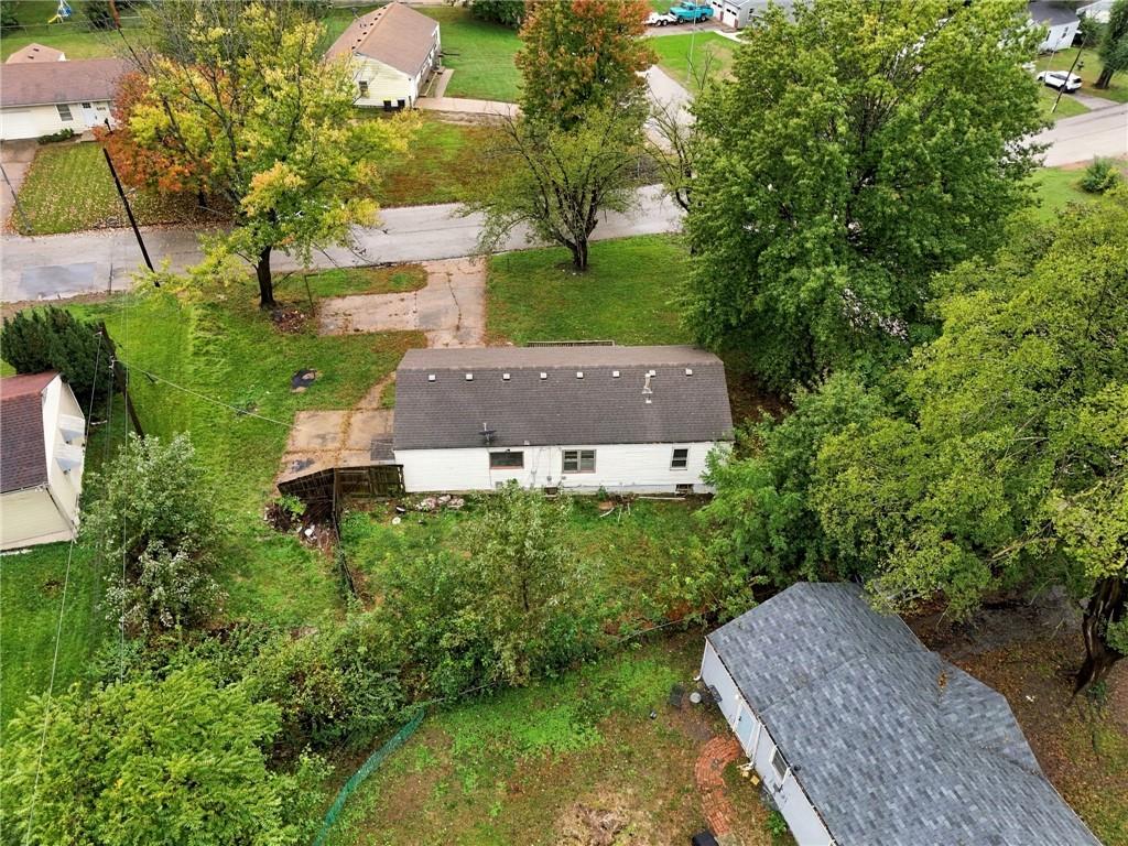 10013 Bellaire Avenue Property Photo 33