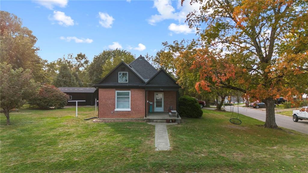 429 S 8th Street Property Photo 1