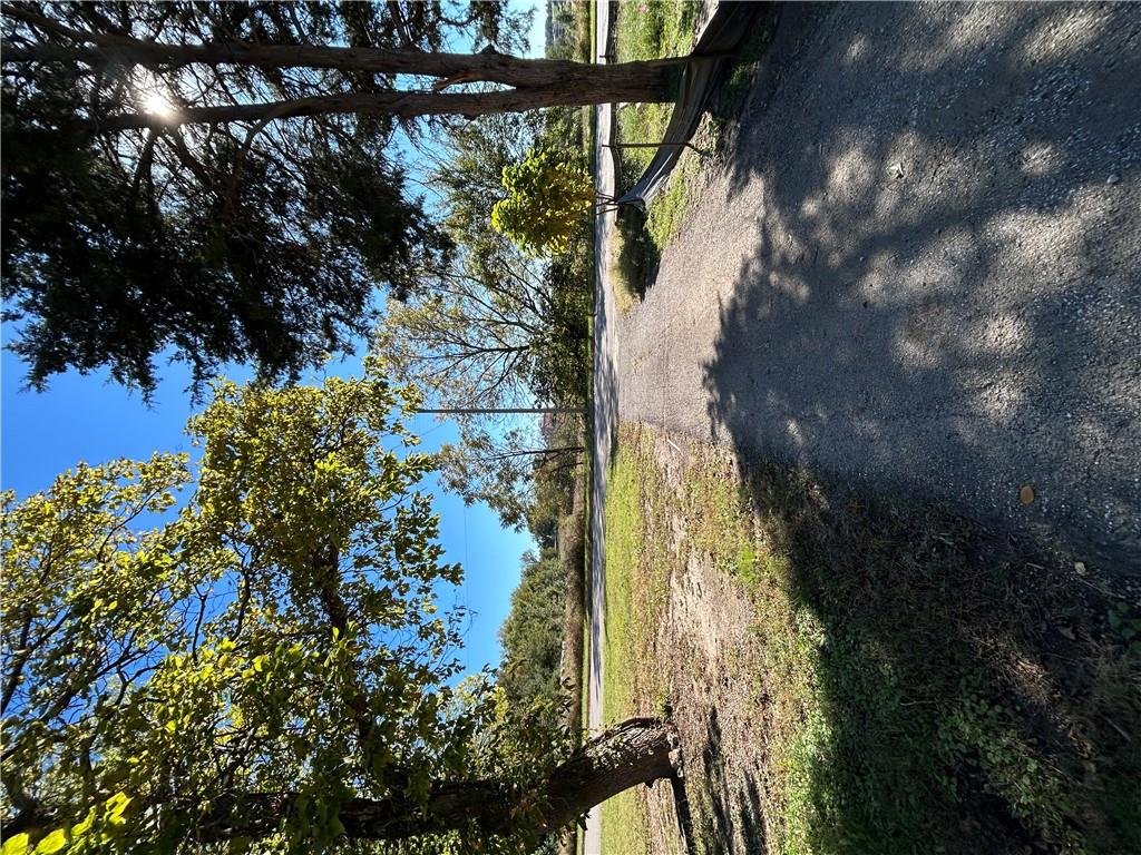 2808 Home Place Property Photo 3