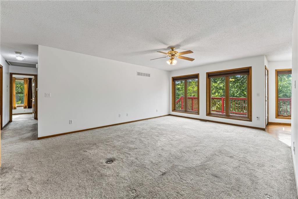 7312 N Strathbury Avenue Property Photo 14
