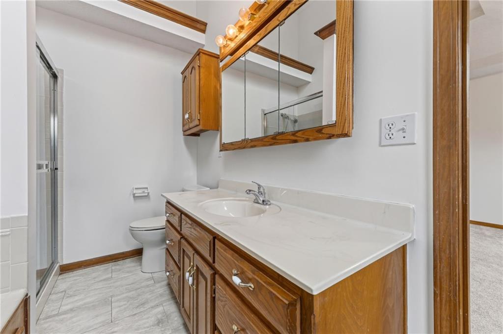 7312 N Strathbury Avenue Property Photo 29