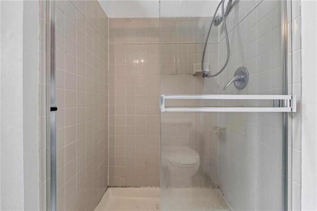 7312 N Strathbury Avenue Property Photo 31