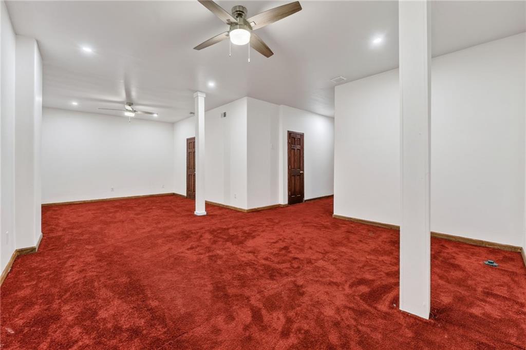 7312 N Strathbury Avenue Property Photo 36