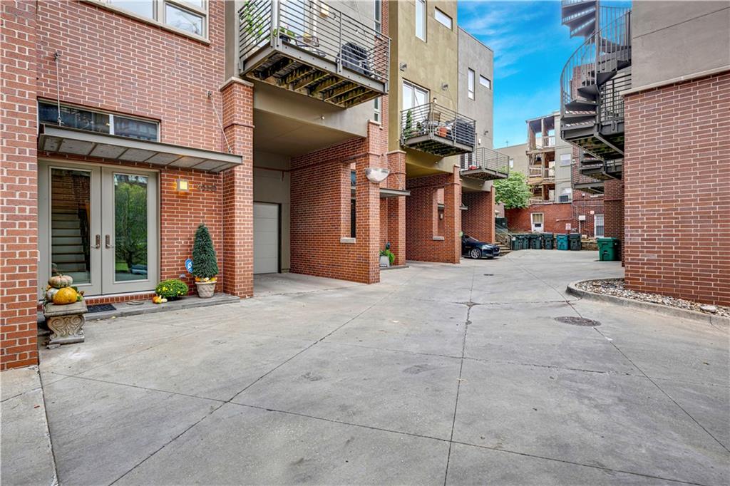 4530 Mill Creek Parkway Property Photo 3