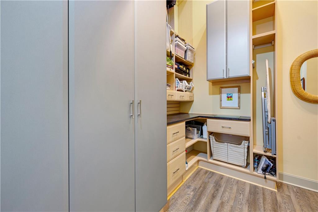 4530 Mill Creek Parkway Property Photo 8