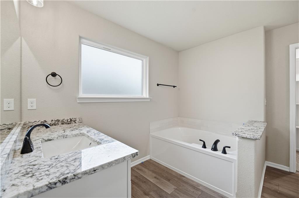 18450 W 195th Street Property Photo 17