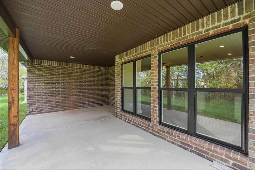 18450 W 195th Street Property Photo 28