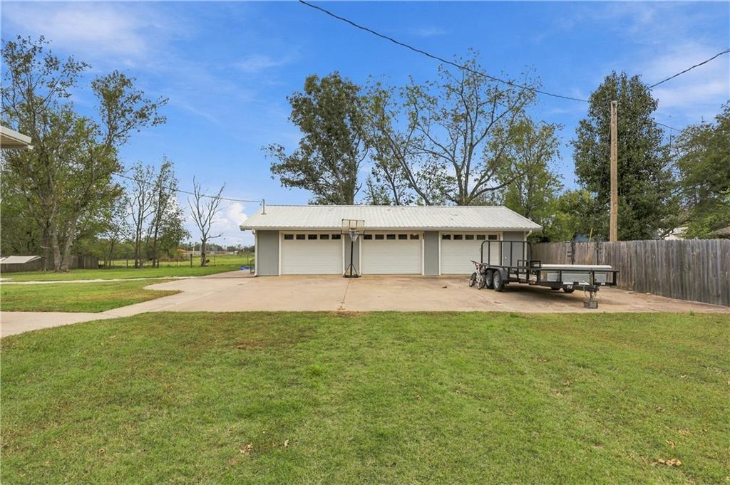 1121 North Street Property Photo 49