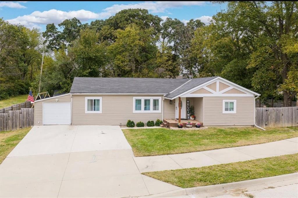 102 W Kansas Avenue Property Photo