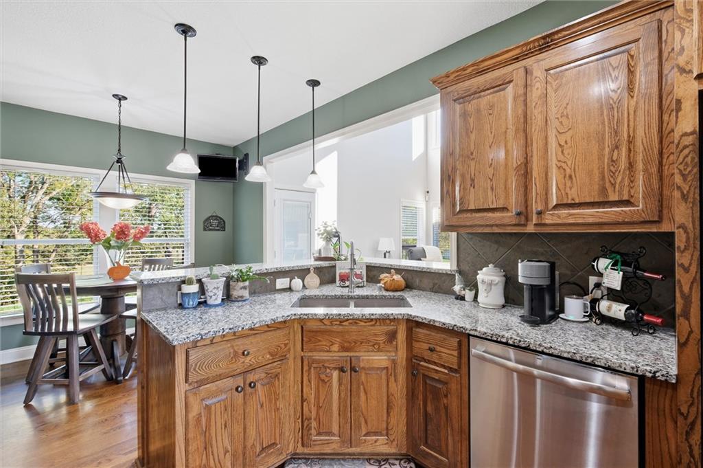 12113 Pebble Beach Drive Property Photo 12