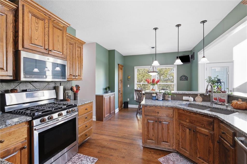 12113 Pebble Beach Drive Property Photo 14