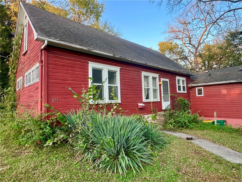 527 Sheidley Street Property Photo 3