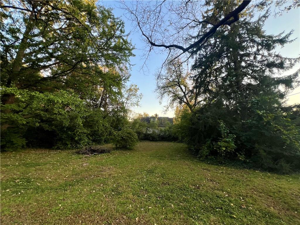 527 Sheidley Street Property Photo 4