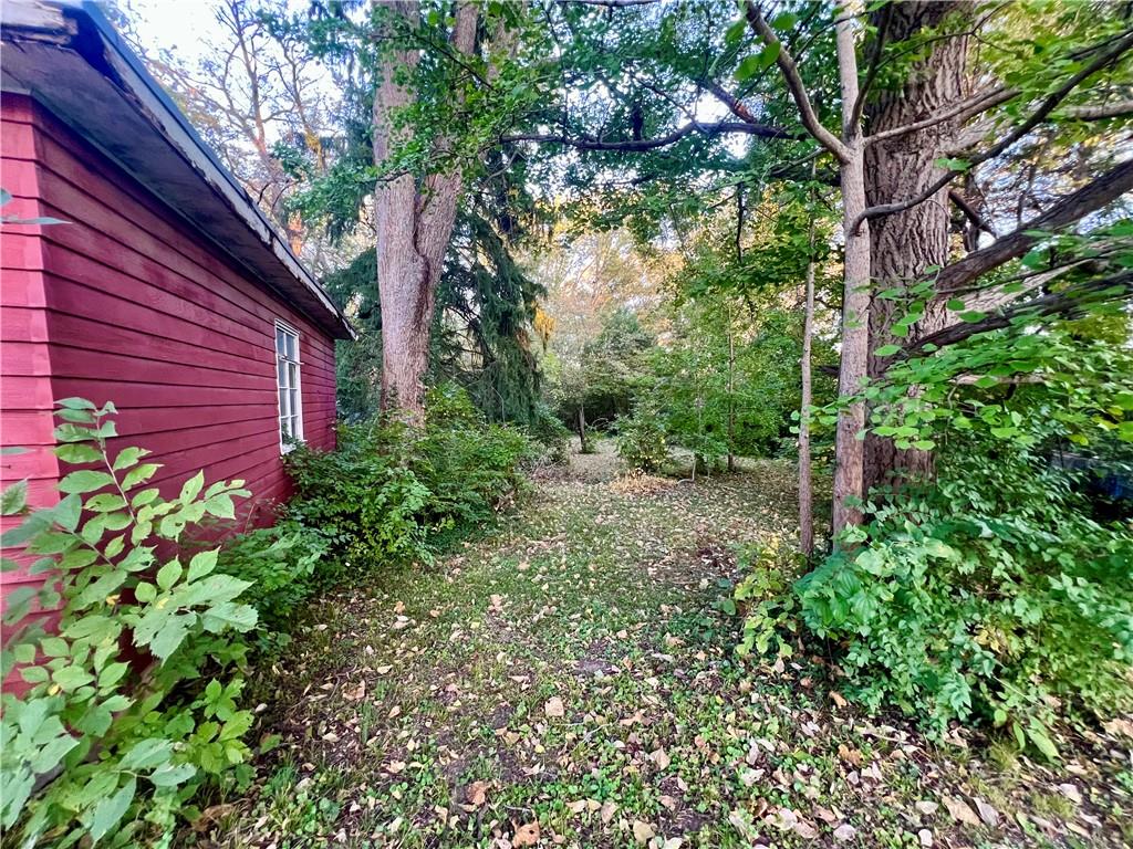 527 Sheidley Street Property Photo 5