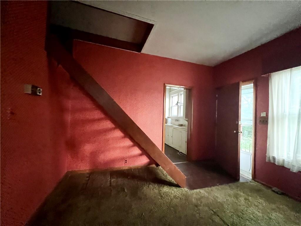 527 Sheidley Street Property Photo 28