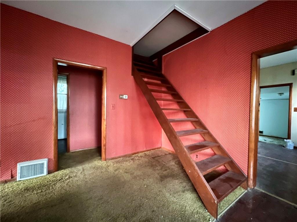 527 Sheidley Street Property Photo 30