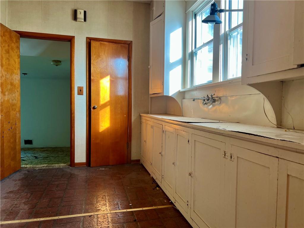 527 Sheidley Street Property Photo 33