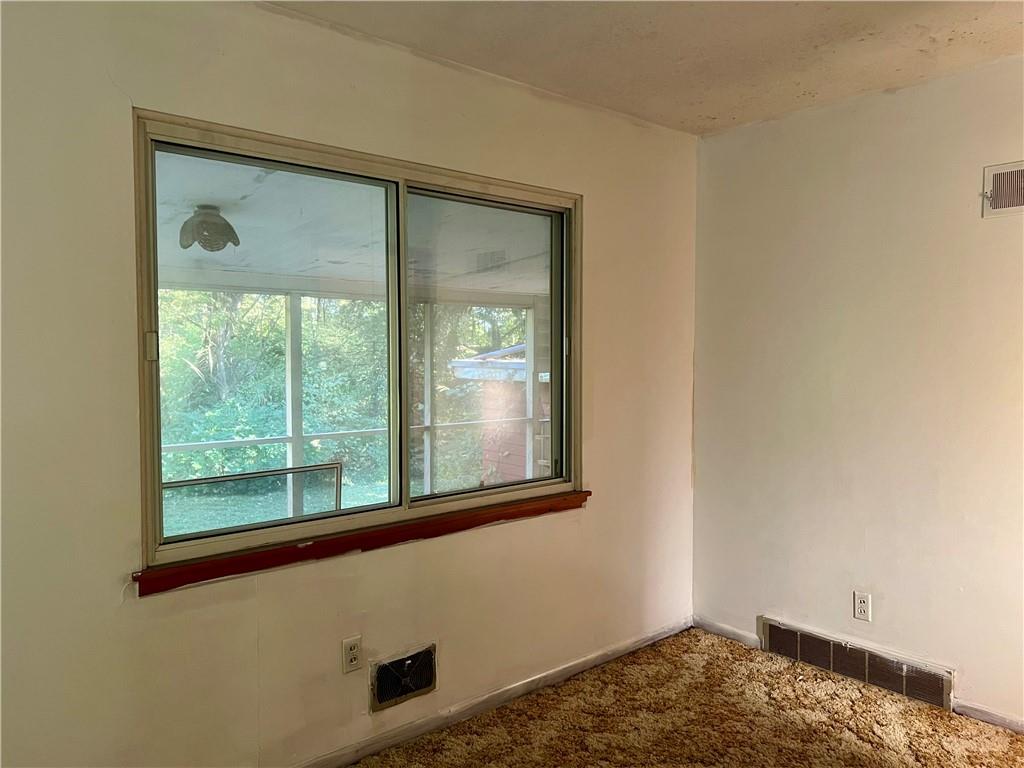 527 Sheidley Street Property Photo 38
