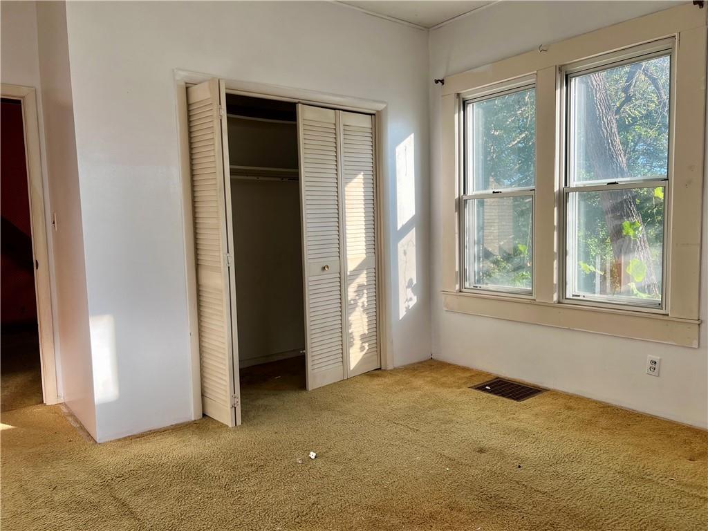 527 Sheidley Street Property Photo 45