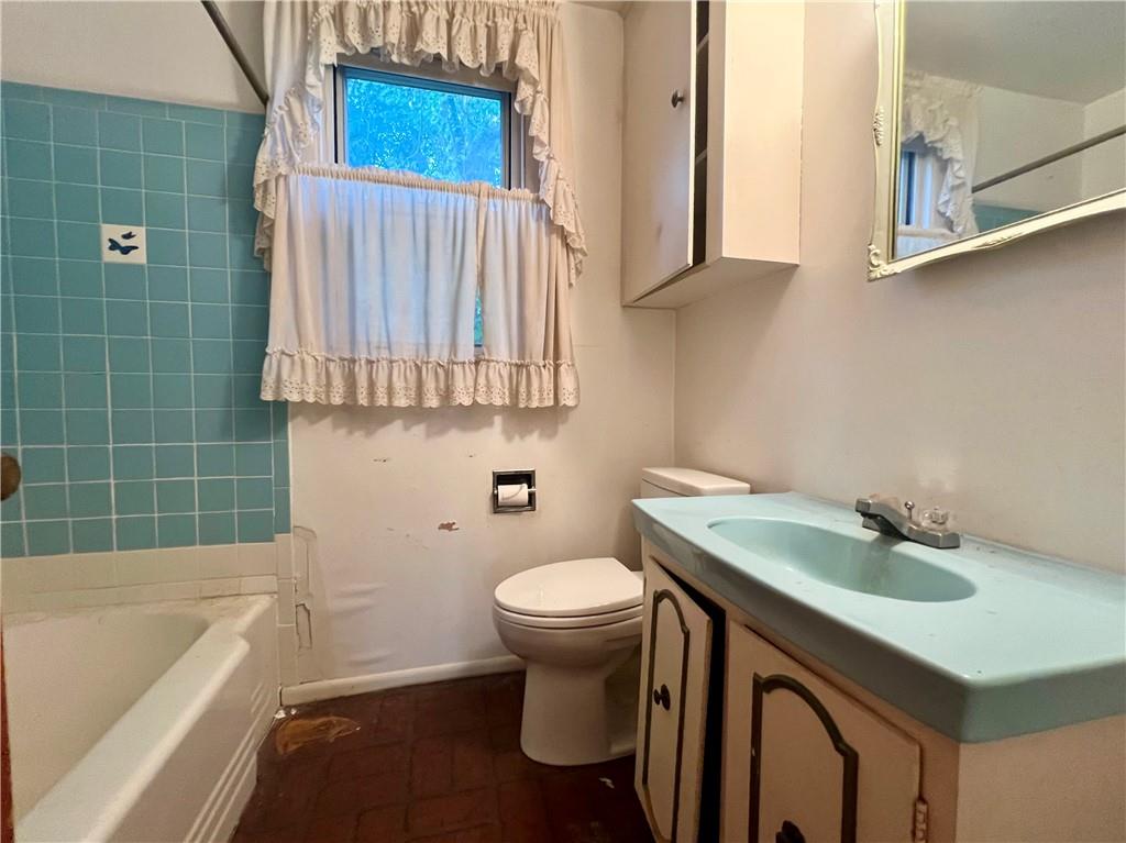 527 Sheidley Street Property Photo 48