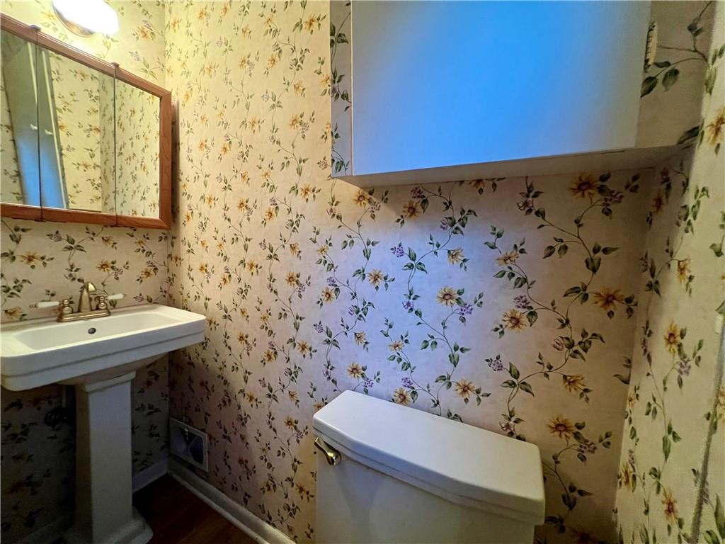 527 Sheidley Street Property Photo 52