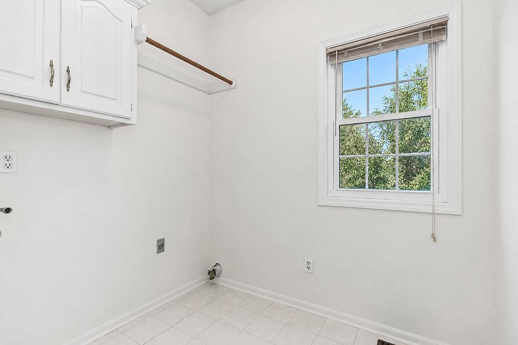 9921 N Highland Place Property Photo 10