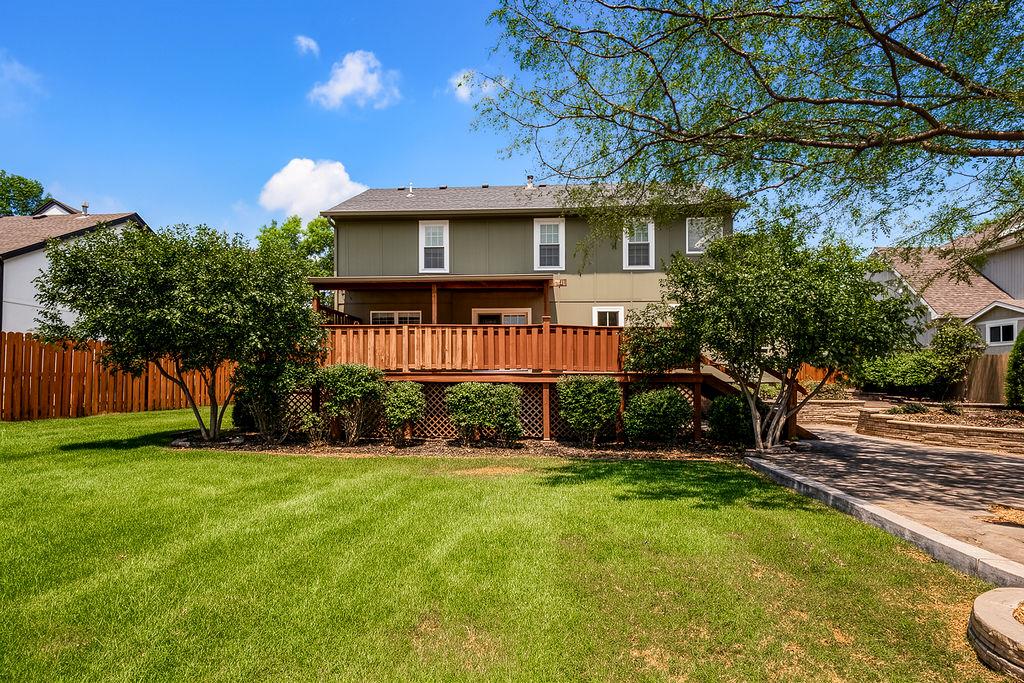 9921 N Highland Place Property Photo 32