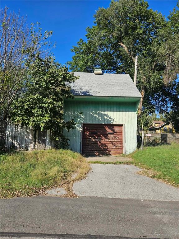 1733 S Crescent Avenue Property Photo 21