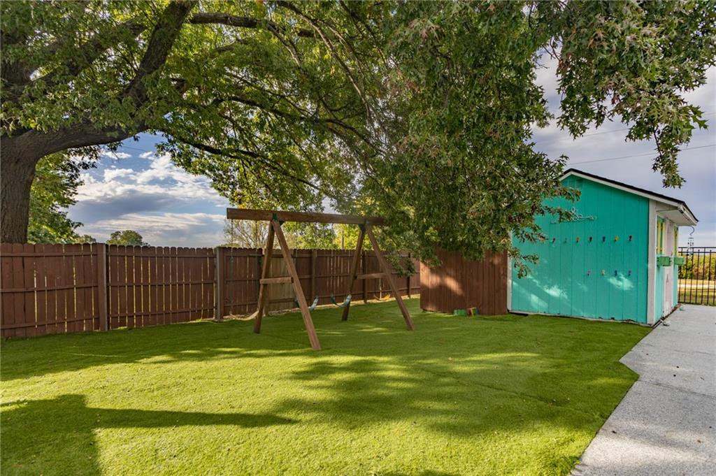 13246 Kansas Avenue Property Photo 40