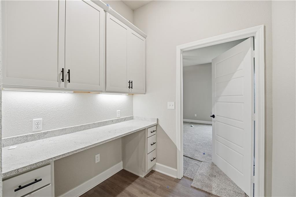 18520 W 195th Street Property Photo 24