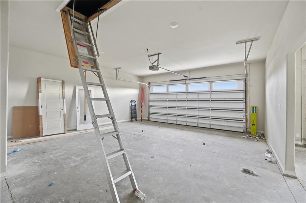 18520 W 195th Street Property Photo 36