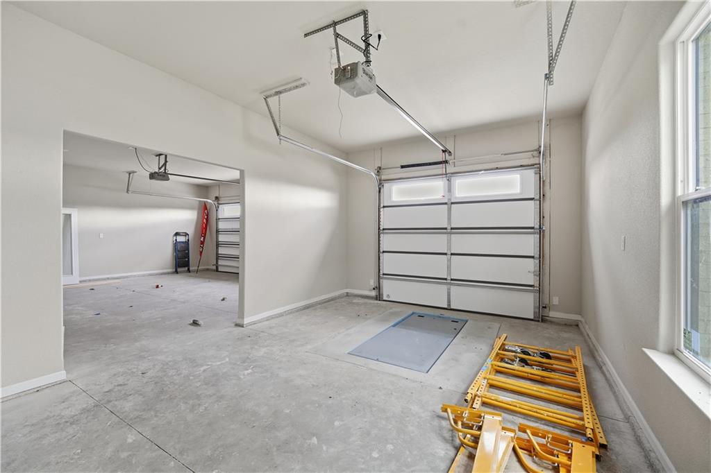 18520 W 195th Street Property Photo 37