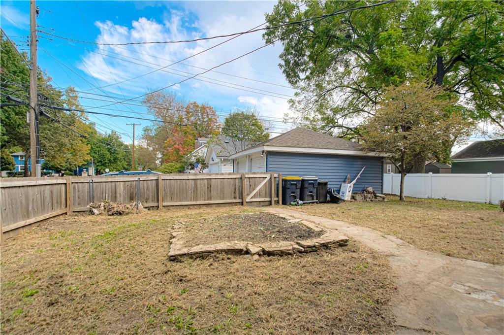 7301 Summit Street Property Photo 25