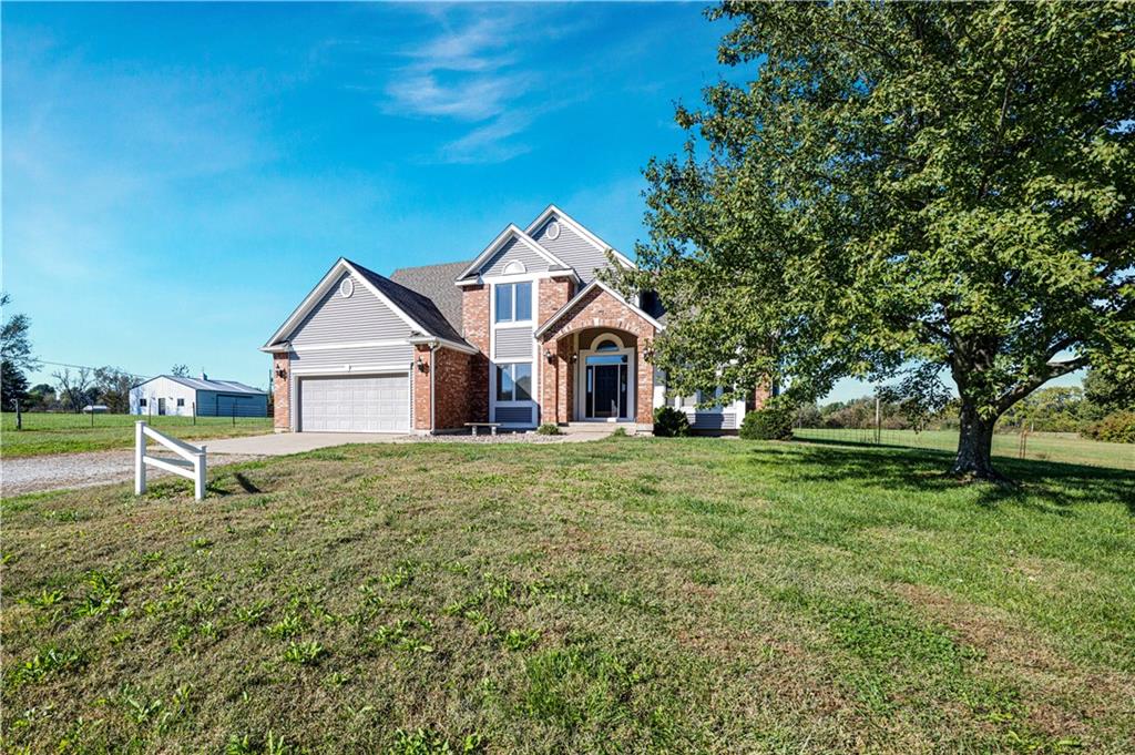 21270 Country Place Lane Property Photo 1