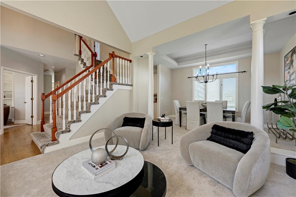 21270 Country Place Lane Property Photo 6