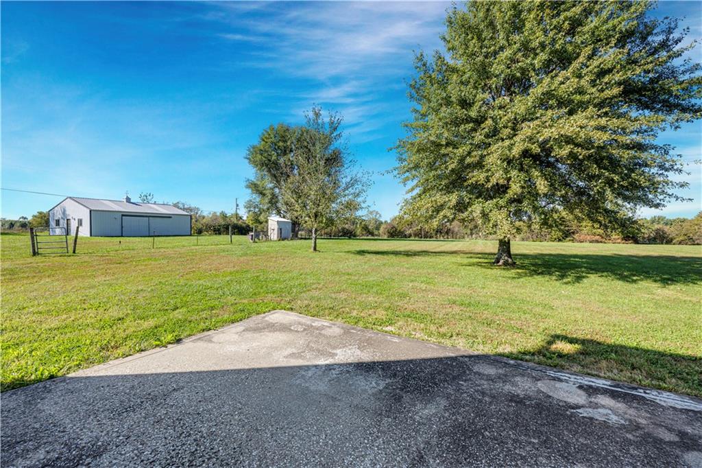 21270 Country Place Lane Property Photo 34